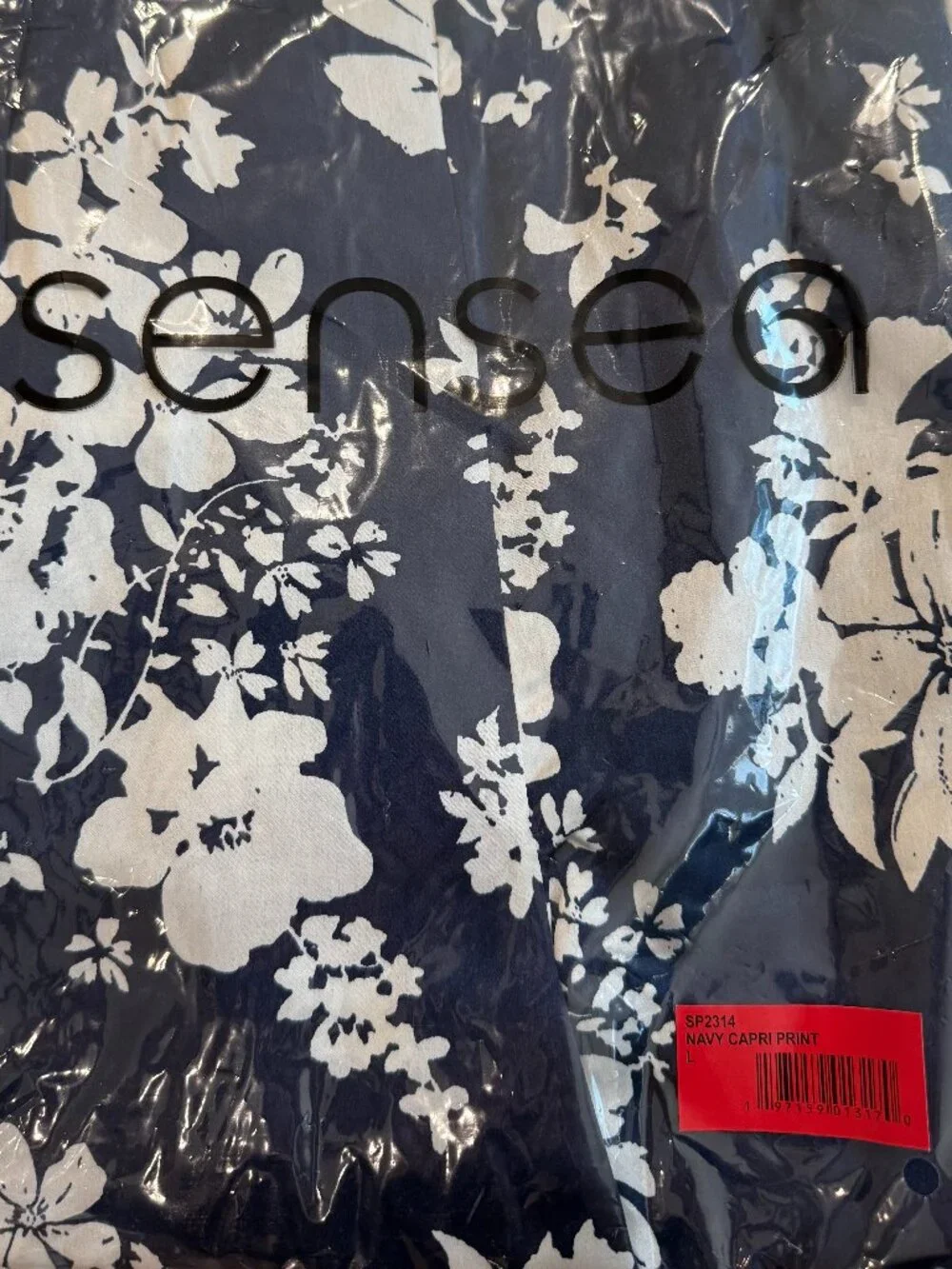 Sensea Capri Print Navy Pants - L - NWT